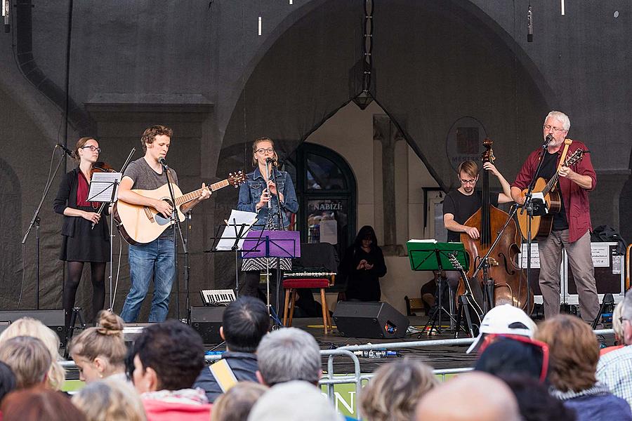 St.-Wenzels-Fest und Internationales Folklorefestival 2017 in Český Krumlov, Freitag 29. September 2017