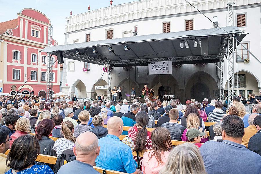 Svatováclavské slavnosti a Mezinárodní folklórní festival 2017 v Českém Krumlově, pátek 29. září 2017