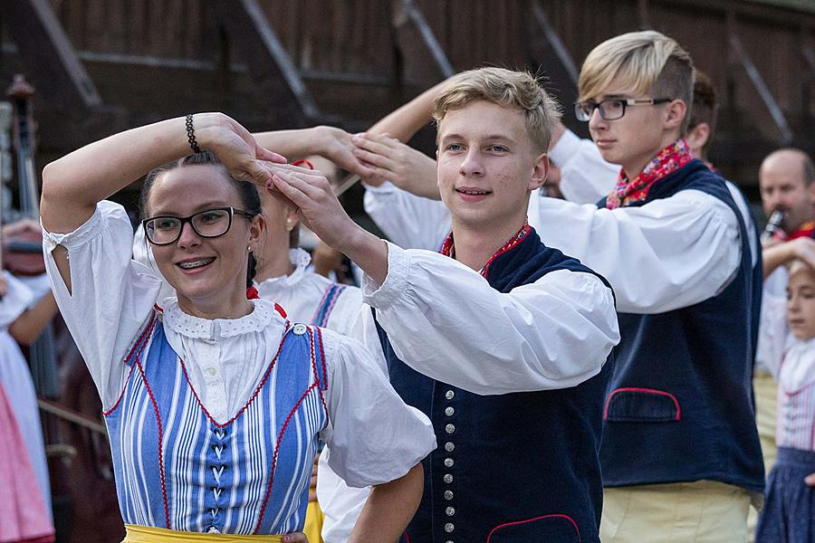 St.-Wenzels-Fest und Internationales Folklorefestival 2017 in Český Krumlov, Freitag 29. September 2017