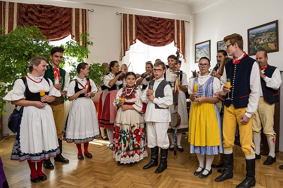 Saint Wenceslas Celebrations and International Folk Music Festival 2017 in Český Krumlov, Friday 30th Saturday 2017