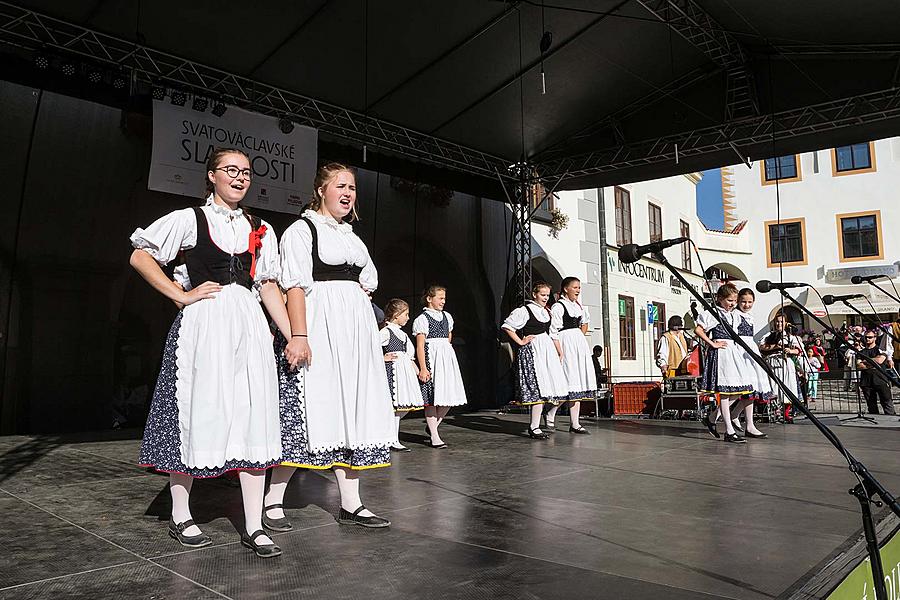 Saint Wenceslas Celebrations and International Folk Music Festival 2017 in Český Krumlov, Friday 30th Saturday 2017