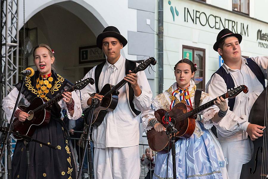 St.-Wenzels-Fest und Internationales Folklorefestival 2017 in Český Krumlov, Samstag 30. September 2017