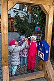 1st Advent Sunday - Music- and Poetry-filled Advent Opening and Lighting of the Christmas Tree, Český Krumlov, Český Krumlov 3.12.2017, photo by: Lubor Mrázek