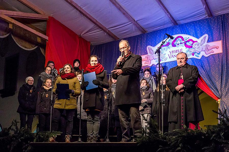 1. Adventssontag - Musikalisch-poetische Eröffnung des Advents Verbunden mit der Beleuchtung des Weihnachtsbaums, Český Krumlov 3.12.2017