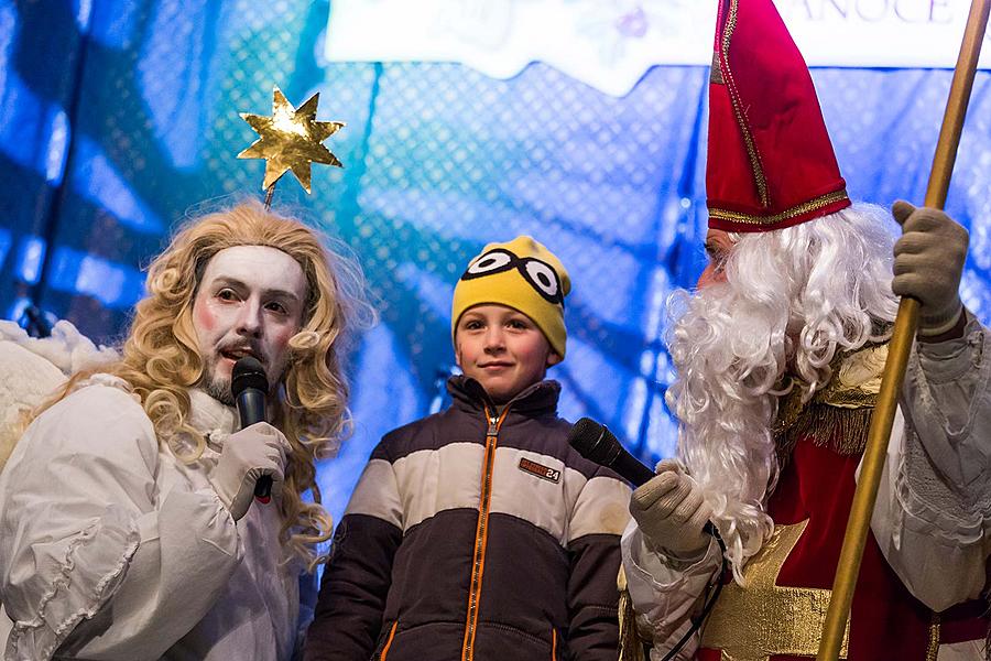 St. Nicholas Present Distribution 5.12.2017, Advent and Christmas in Český Krumlov