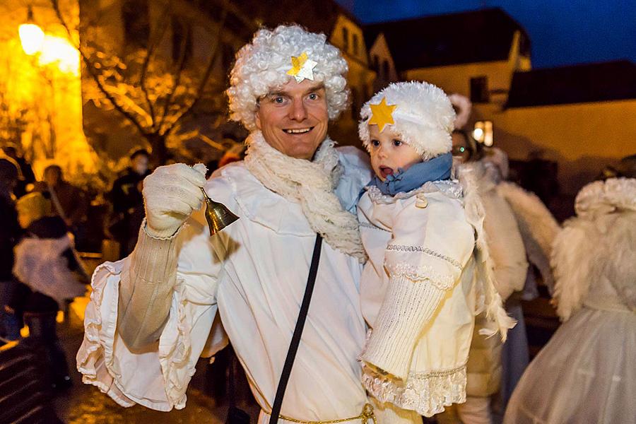 Engelsumzug Durch die Stadt Český Krumlov 8.12.2017