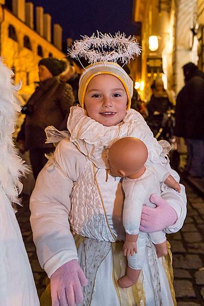 Engelsumzug Durch die Stadt Český Krumlov 8.12.2017