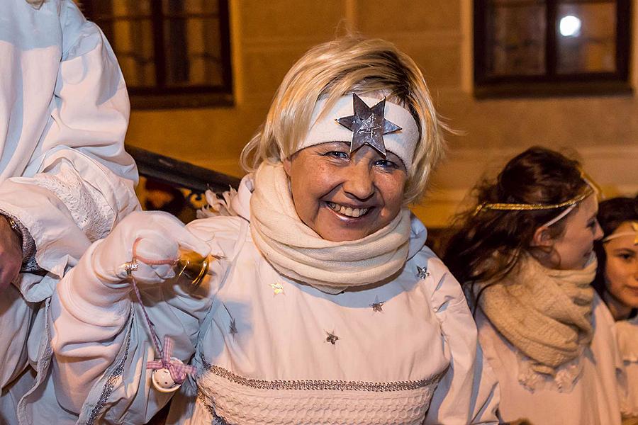 Engelsumzug Durch die Stadt Český Krumlov 8.12.2017