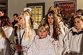 Angelic Procession Through Town Český Krumlov 8.12.2017, photo by: Lubor Mrázek