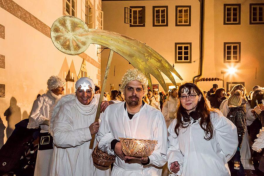 Andělský průvod městem Český Krumlov 8.12.2017