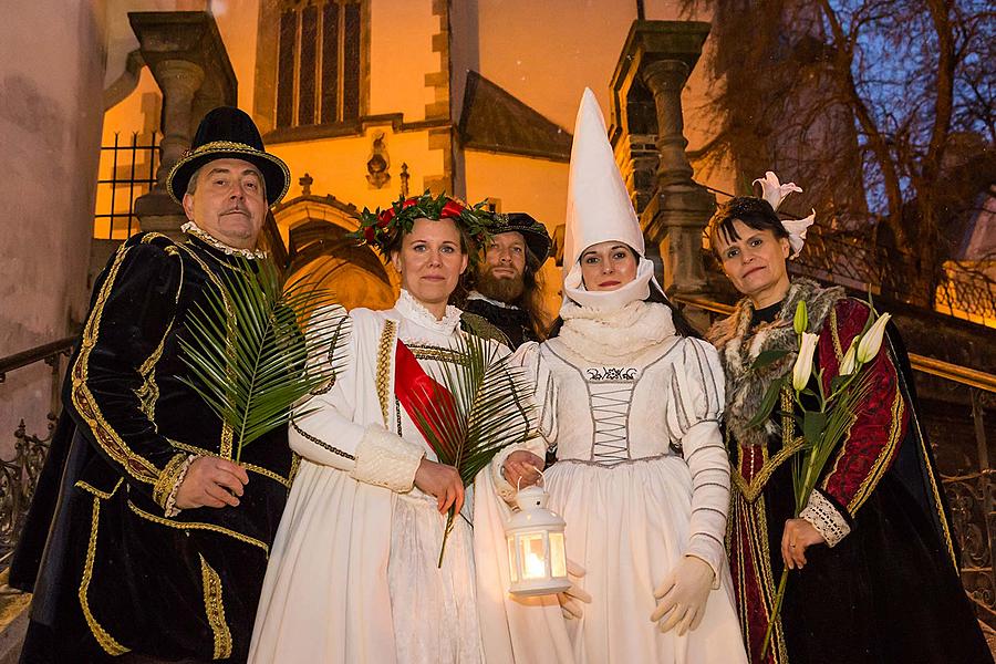 Baby Jesus Postal Office at U Zlatého Anděla and arrival of the White Lady, 10.12.2017