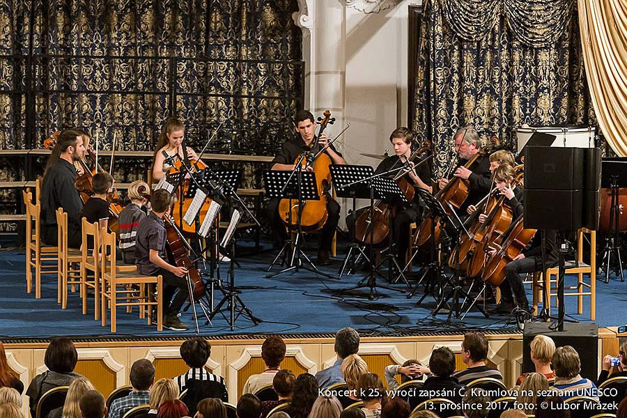 Koncert ZUŠ pro město k 25. výročí zapsání Českého Krumlova na seznam UNESCO, Zámecká jízdárna 13.12.2017