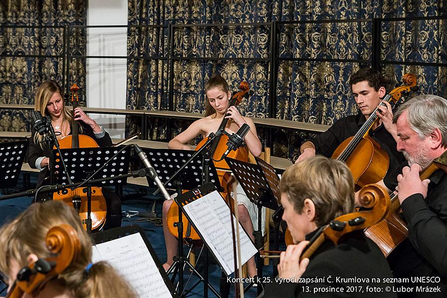 Koncert ZUŠ pro město k 25. výročí zapsání Českého Krumlova na seznam UNESCO, Zámecká jízdárna 13.12.2017