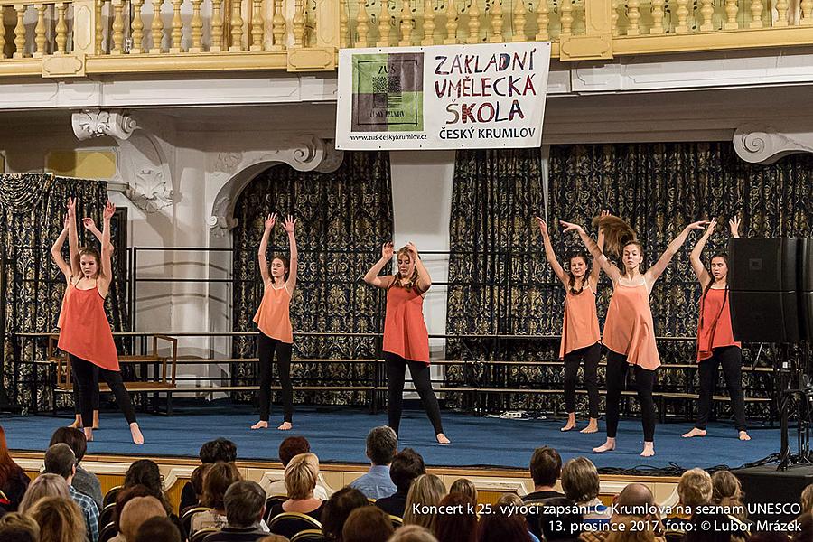 Koncert ZUŠ pro město k 25. výročí zapsání Českého Krumlova na seznam UNESCO, Zámecká jízdárna 13.12.2017