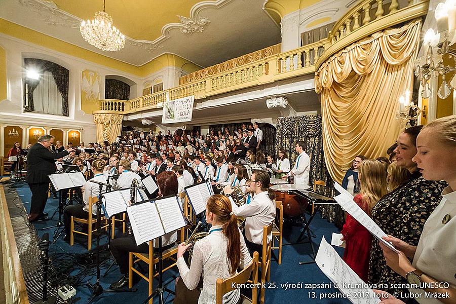 Konzert für die Stadt anlässlich des 25. Jahrestages des Inkrafttretens von Český Krumlov auf der UNESCO-Liste, Schlossreithalle 13.12.2017