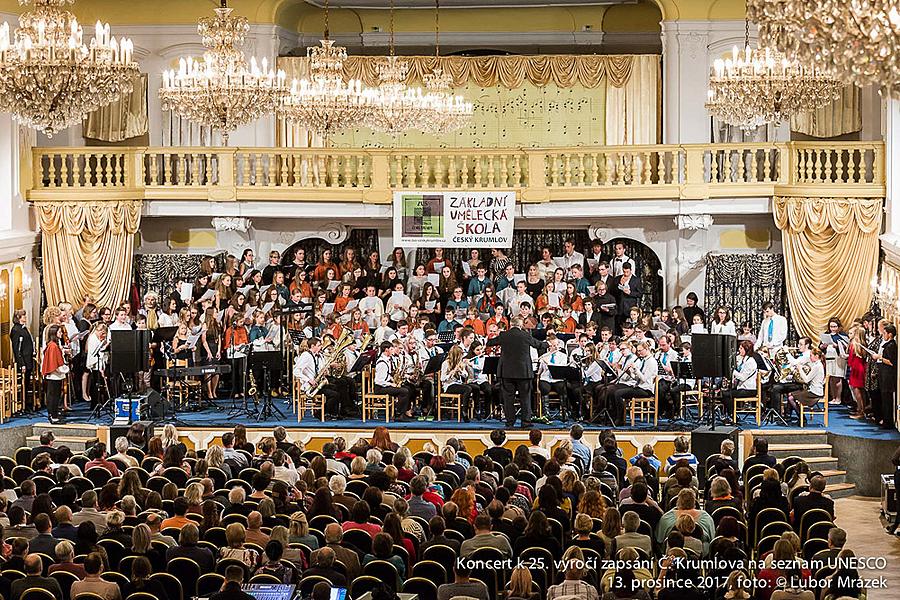 Konzert für die Stadt anlässlich des 25. Jahrestages des Inkrafttretens von Český Krumlov auf der UNESCO-Liste, Schlossreithalle 13.12.2017