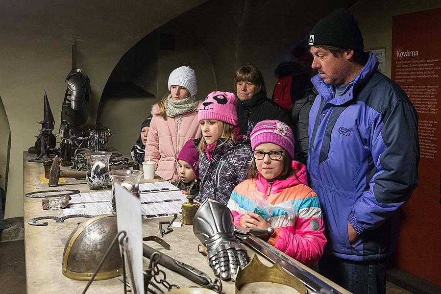 Andělská adventní sobota v klášterech, Nesem vám písničky (náměstí Svornosti), 3. adventní sobota 16.12.2017