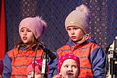 Verteilung des Lichts aus Bethlehem, Gemeinsames Singen am Weihnachtsbaum, 3. Adventssonntag 17.12.2017, Foto: Lubor Mrázek