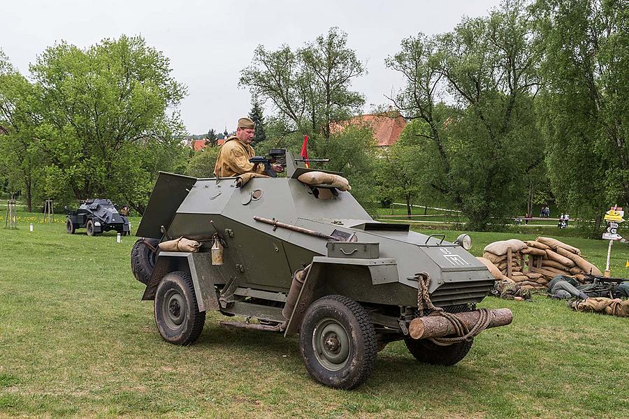 Slavnostní akt u příležitosti 73. výročí konce 2. světové války - Poslední bitva, Jelení zahrada v Českém Krumlově 5.5.2018