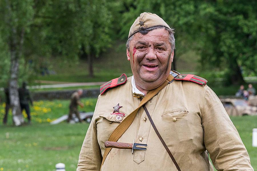 Slavnostní akt u příležitosti 73. výročí konce 2. světové války - Poslední bitva, Jelení zahrada v Českém Krumlově 5.5.2018