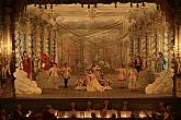 Antonio Caldara: L´Asilo d´Amore, Hof-Musici Baroque Orchestra, 16. – 18. 9. 2016, in front of theatre curtain, Quelle: Festival of Baroque Arts, Foto: Libor Sváček