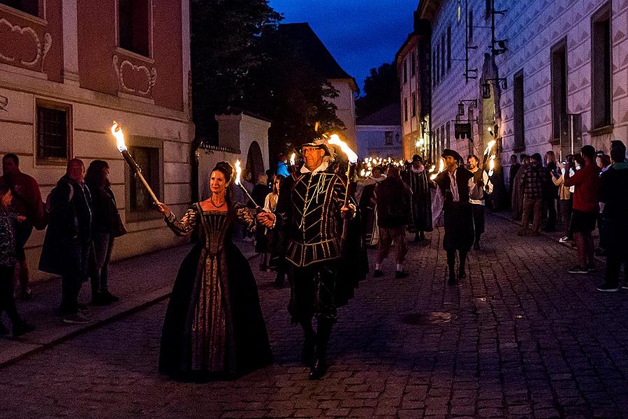 Fest der fünfblättrigen Rose ®, Český Krumlov, Freitag 22. 6. 2018