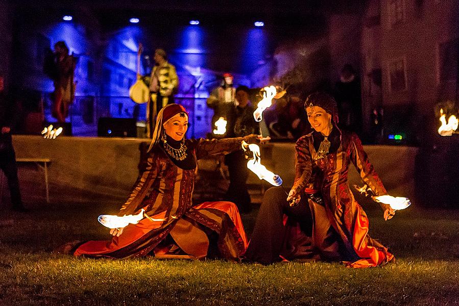 Fest der fünfblättrigen Rose ®, Český Krumlov, Freitag 22. 6. 2018