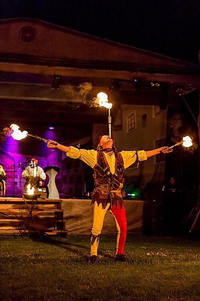 Fest der fünfblättrigen Rose ®, Český Krumlov, Freitag 22. 6. 2018