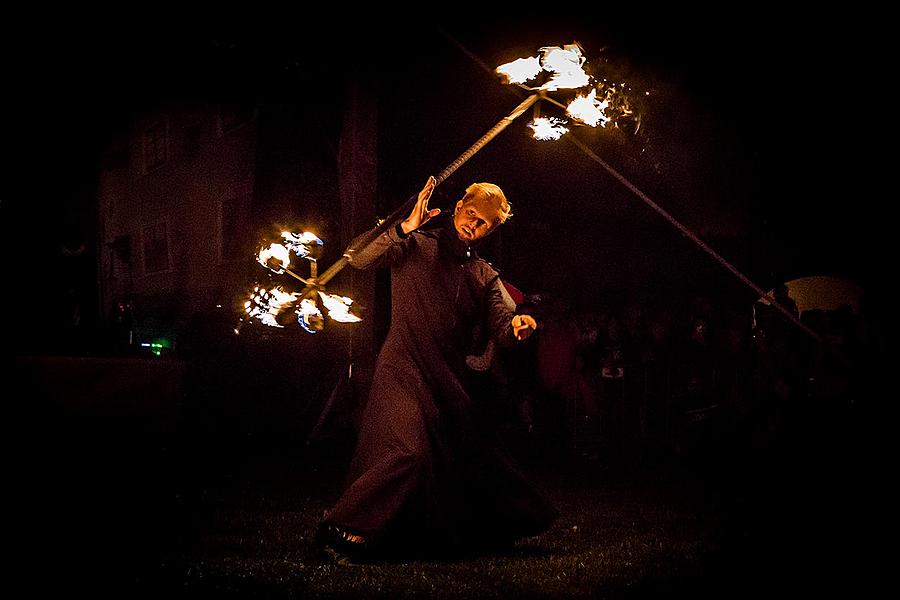 Fest der fünfblättrigen Rose ®, Český Krumlov, Freitag 22. 6. 2018