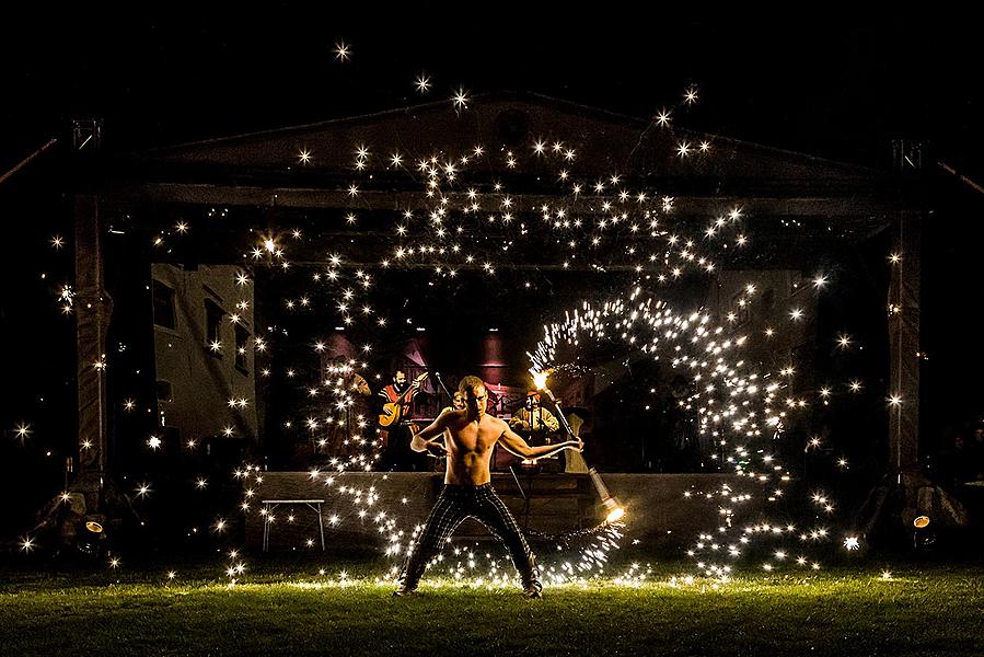 Fest der fünfblättrigen Rose ®, Český Krumlov, Freitag 22. 6. 2018