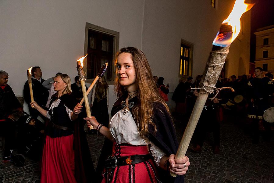 Fest der fünfblättrigen Rose ®, Český Krumlov, Samstag 23. 6. 2018