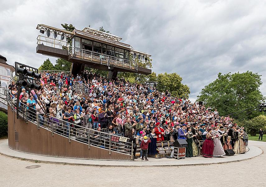 Fest der fünfblättrigen Rose ®, Český Krumlov, Sonntag 23. 6. 2018