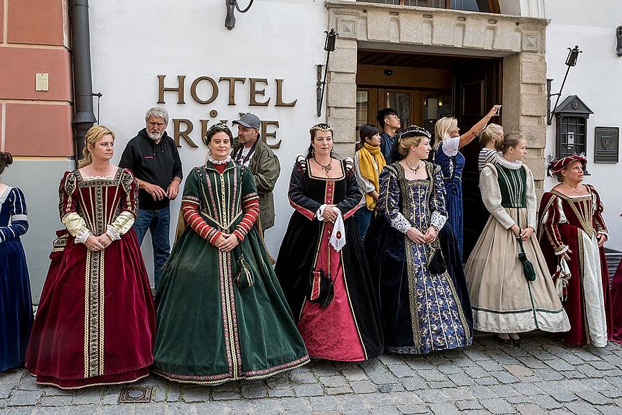 Fest der fünfblättrigen Rose ®, Český Krumlov, Sonntag 23. 6. 2018