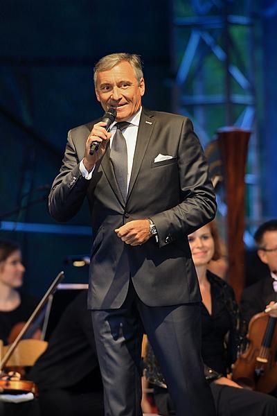 Piotr Beczała (tenor) and Sondra Radvanovsky (soprano), PKF – Prague Philharmonia, Leoš Svárovský (conductor), International Music Festival Český Krumlov 21.7.2018