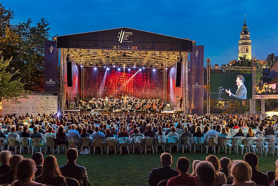 Piotr Beczała (tenor) a Sondra Radvanovsky (soprán), PKF – Prague Philharmonia, Leoš Svárovský (dirigent), Mezinárodní hudební festival Český Krumlov 21.7.2018