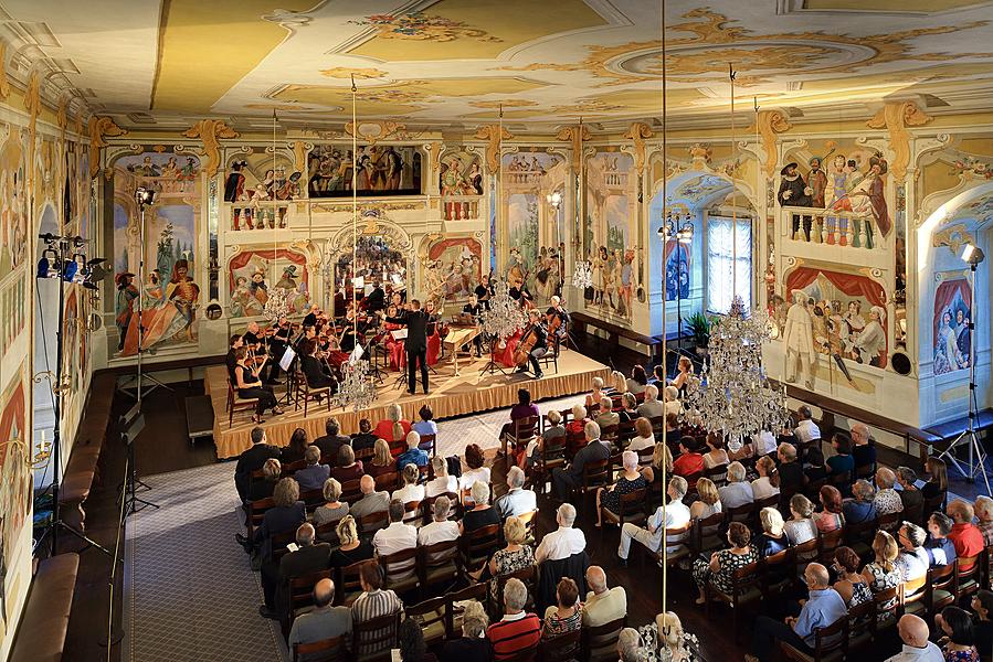 Miroslav Ambroš (housle) a Jaroslaw Nadrzycki (housle), Jihočeská filharmonie, Jan Kučera (dirigent), Mezinárodní hudební festival Český Krumlov 24.7.2018