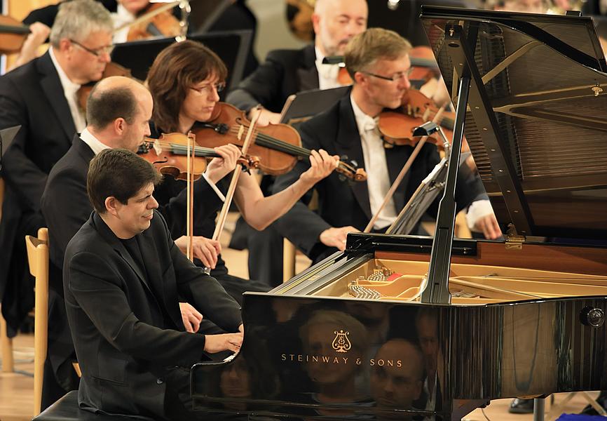 Javier Perianes (piano), Bohuslav Martinů Philharmonic Orchestra, Manuel Hernández-Silva (conductor), Internationales Musikfestival Český Krumlov 3.8.2018