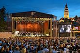 „KEEP SWINGING!“ – Swing evening in the Las Vegas style, Jan Smigmator, Dasha, Tom Gaebel, RTV Big Band Felixe Slováčka etc., International Music Festival Český Krumlov 4.8.2018, source: Auviex s.r.o., photo by: Libor Sváček