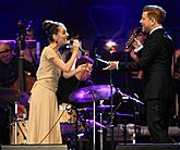 „KEEP SWINGING!“ – Swing evening in the Las Vegas style, Jan Smigmator, Dasha, Tom Gaebel, RTV Big Band Felixe Slováčka etc., Internationales Musikfestival Český Krumlov 4.8.2018, Quelle: Auviex s.r.o., Foto: Libor Sváček