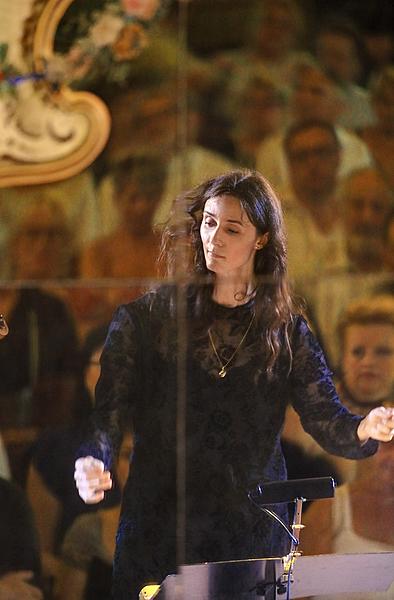 Amin Ghafari (violin), Suk Chamber Orchestra, Nikol Kraft (conductor), International Music Festival Český Krumlov 8.8.2018