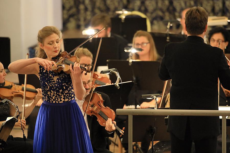 Tanja Becker-Bender (violin), Hradec Králové Philharmonic Orchestra, Manuel Hernández-Silva (conductor), Internationales Musikfestival Český Krumlov 10.8.2018