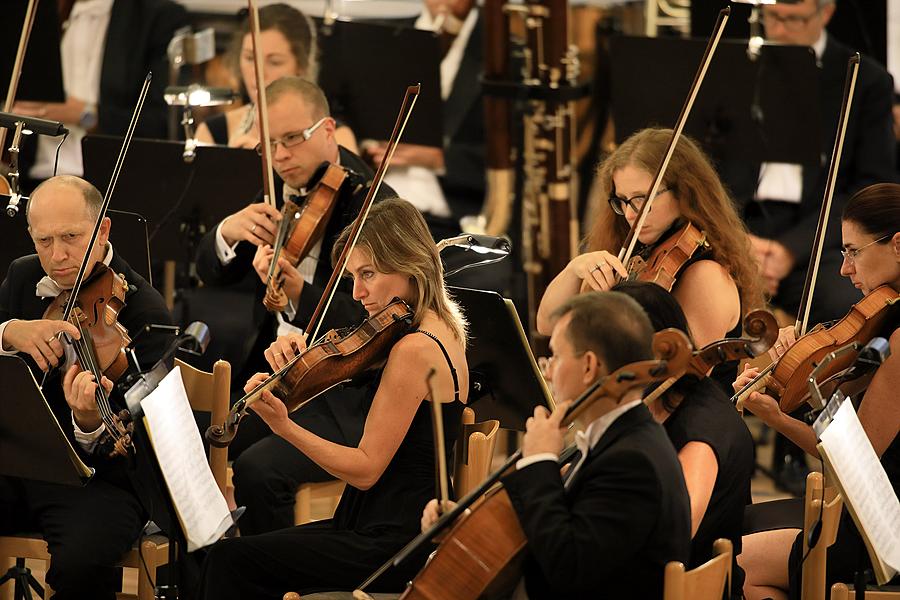 Tanja Becker-Bender (violin), Hradec Králové Philharmonic Orchestra, Manuel Hernández-Silva (conductor), International Music Festival Český Krumlov 10.8.2018