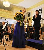 Tanja Becker-Bender (violin), Hradec Králové Philharmonic Orchestra, Manuel Hernández-Silva (conductor), Internationales Musikfestival Český Krumlov 10.8.2018, Quelle: Auviex s.r.o., Foto: Libor Sváček