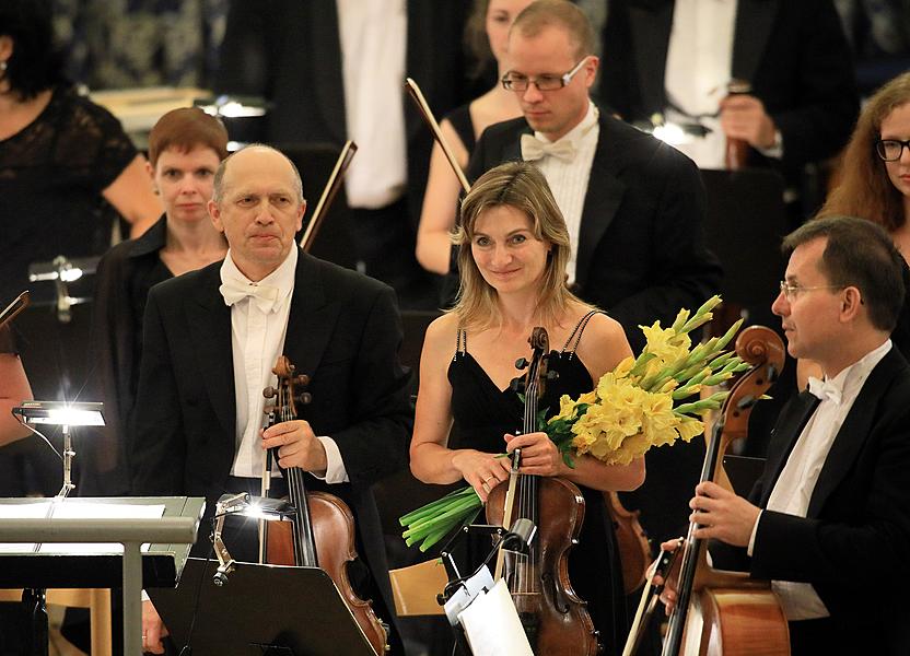 Tanja Becker-Bender (housle), Filharmonie Hradec Králové, Manuel Hernández-Silva (dirigent), Mezinárodní hudební festival Český Krumlov 10.8.2018