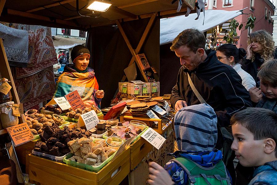 St.-Wenzels-Fest und Internationales Folklorefestival 2018 in Český Krumlov, Freitag 28. September 2018