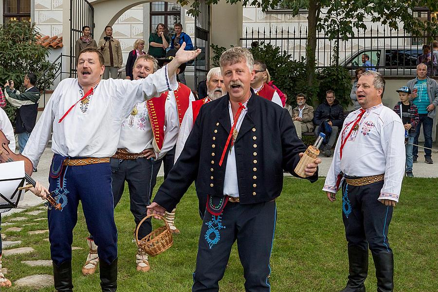 Svatováclavské slavnosti a Mezinárodní folklórní festival 2018 v Českém Krumlově, pátek 28. září 2018