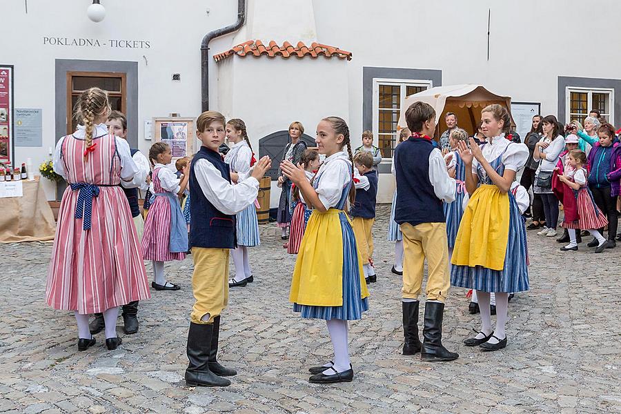 Saint Wenceslas Celebrations and International Folk Music Festival 2018 in Český Krumlov, Friday 28th September 2018