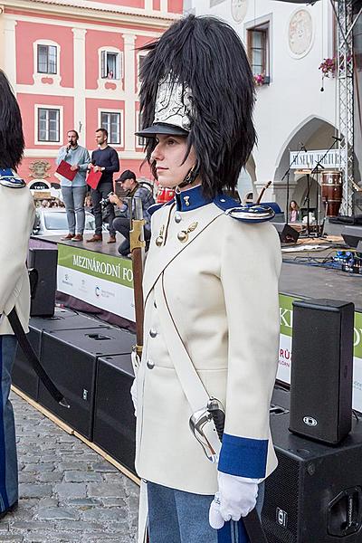 Svatováclavské slavnosti a Mezinárodní folklórní festival 2018 v Českém Krumlově, pátek 28. září 2018