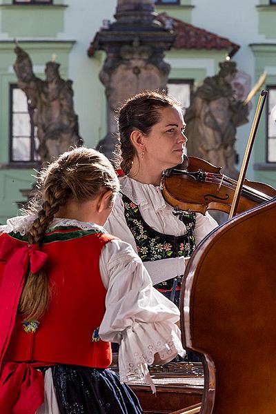 Saint Wenceslas Celebrations and International Folk Music Festival 2018 in Český Krumlov, Saturday 29th September 2017