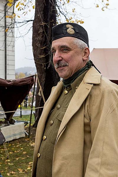 Oslava 100 let republiky v Českém Krumlově, Vojáci velké války v Českém Krumlově - park za Městským divadlem Český Krumlov, 28.10.2018